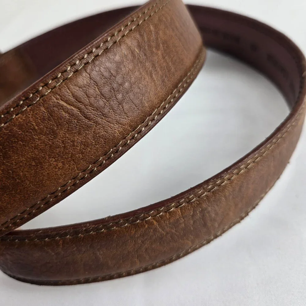 IZOD Size 40 Men's Brown Leather Belt Brushed Silver Tone Hardware